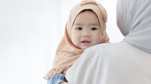 100 Nama Anak Perempuan Islami Indah untuk Lahir di Februari