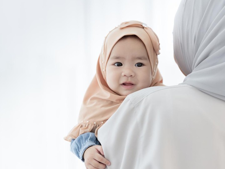 100 Nama Anak Perempuan Islami Indah untuk Lahir di Februari