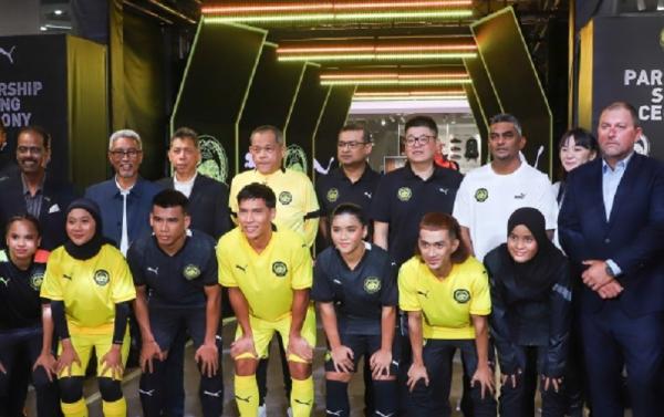 5 Berita Populer: Publik Malaysia Murka Jersey Timnas, SHGB Dicabut!