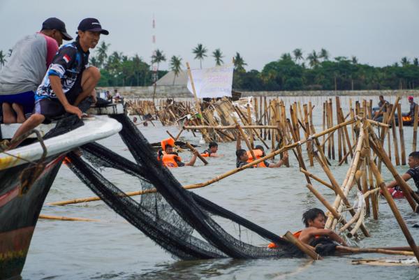 6 Pegawai ATR/BPN Dicopot, Ini Daftar Sanksi Pagar Laut Tangerang!