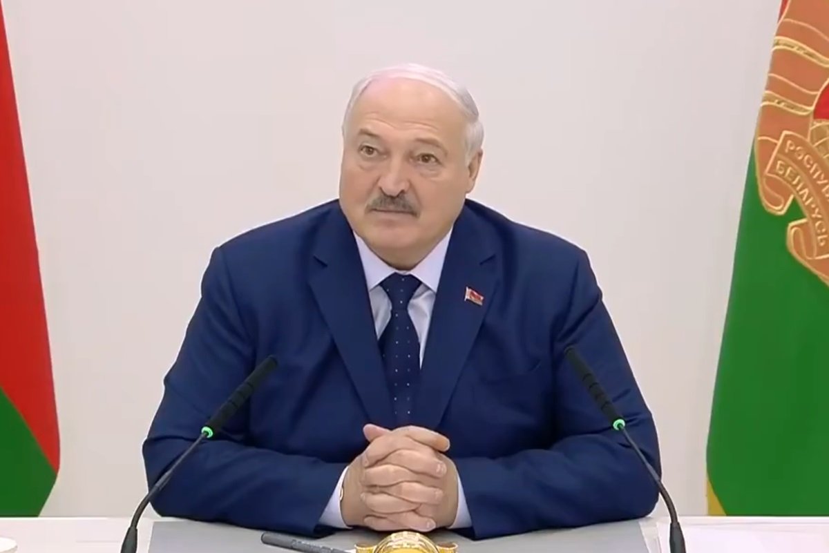 Aleksandr Lukashenko Kembali Terpilih Presiden Belarusia Ketujuh