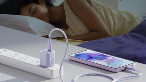 Anker Luncurkan Charger Mungil 25W, Harga Murah untuk Galaxy S25!