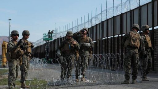 Baku Tembak Mengerikan: Kartel Meksiko Serang Patroli AS di Texas!