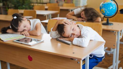 Jepang dan China: Tidur Siang di Sekolah Bukan Hal Baru, Tingkatkan Prestasi!