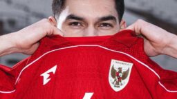 Jersey Away Anyar Timnas Indonesia: Ngeri dengan Warna Putih, Hitam, dan Abu-Abu!