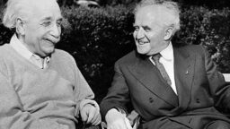 Kenapa Albert Einstein Menolak Terbentuknya Israel? Simak Alasannya!