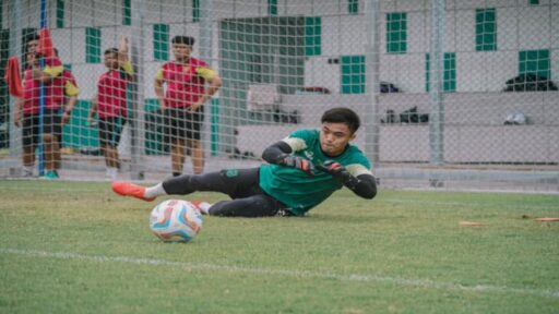 Kiper Timnas Indonesia Ernando Ari: Janji Setia di Persebaya