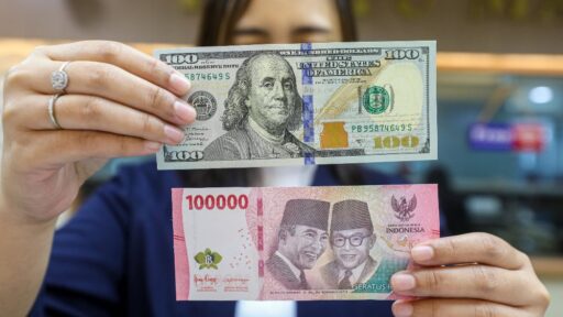 Kurs Dolar AS di Bank BCA, BRI, Mandiri, dan BNI Hari Ini 24 Jan