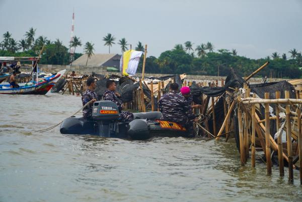 Menteri ATR Batalkan Sertifikat HGB dan SHM Pagar Laut Tangerang!