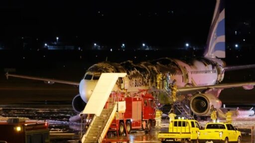 Pesawat Air Busan Terbakar di Korsel: 169 Penumpang Selamat!