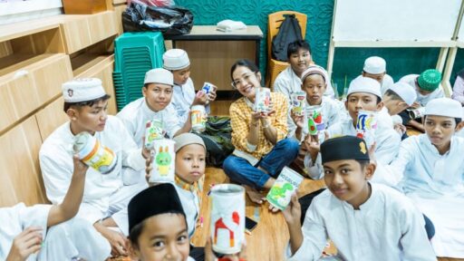 Ratusan Vitamin dan Suplemen Dibagikan, Tingkatkan Kesehatan di Sulsel