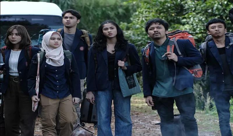 10 Film Indonesia Terlaris: No. 3 yang Bikin Nostalgia Abadi!