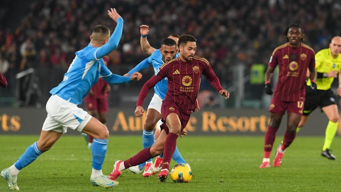 AS Roma Vs Napoli Tuntas 1-1: Pertandingan Seru yang Tak Terlupakan!