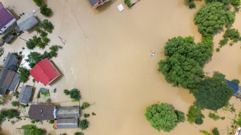 Banjir Surut, Penyakit Datang! Waspadai 7 Ancaman Kesehatan