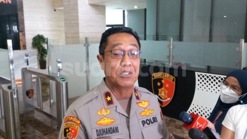 Brigjen Djuhandhani Santai Hadapi Propam Soal Penggelapan Tanah