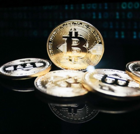 Harga Bitcoin 2025 Diprediksi Naik hingga Rp2,5 Miliar!