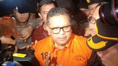 Hasto Usai Ditahan: Tak Menyesal, Beri Pernyataan Soal Jokowi