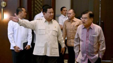 JK Temui Prabowo, Bahas Strategi Pangan dan Elpiji 3 Kg