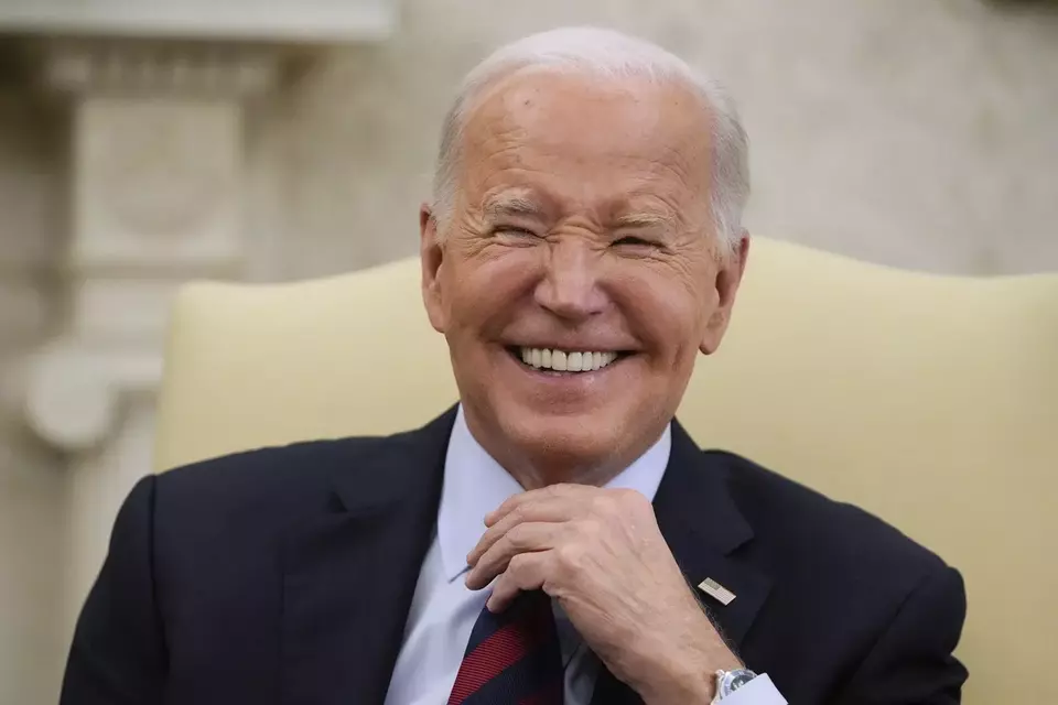 Joe Biden Resmi Teken Kontrak dengan Agensi Bakat Hollywood!