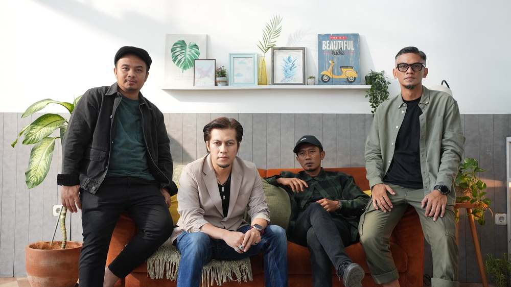 Matta Luncurkan Single Religi Habis Kenang Putra Drummer yang Tewas