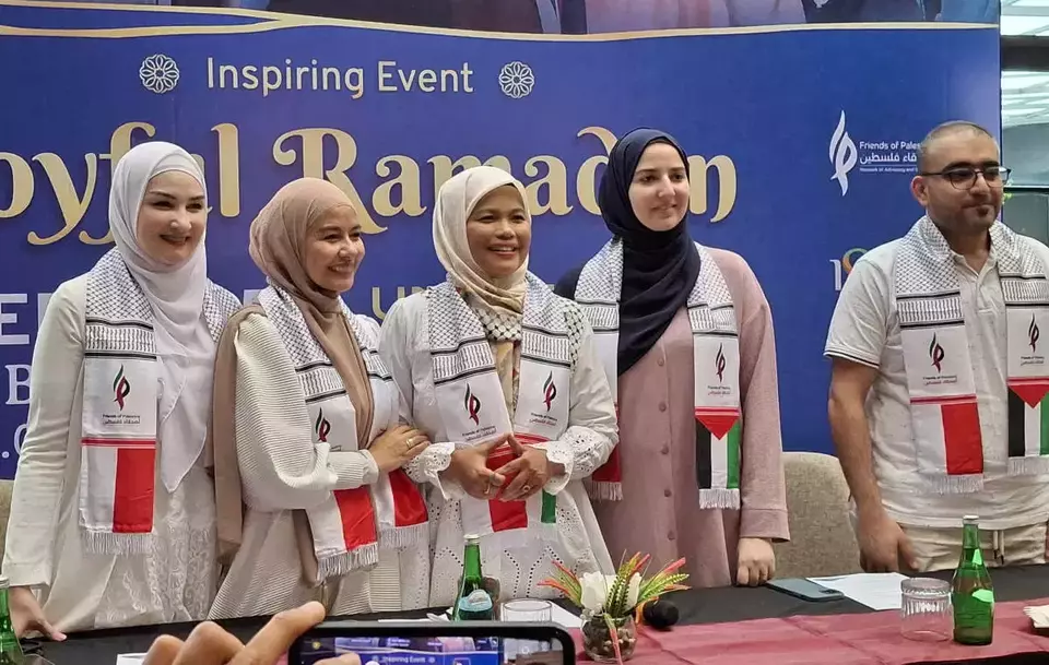 Mona Ratuliu & Meisya Siregar Ajak Perbanyak Ibadah Ramadan 2025