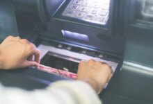 Panduan Mudah: Cara Setor Tunai BCA Lewat ATM, MBanking & Teller