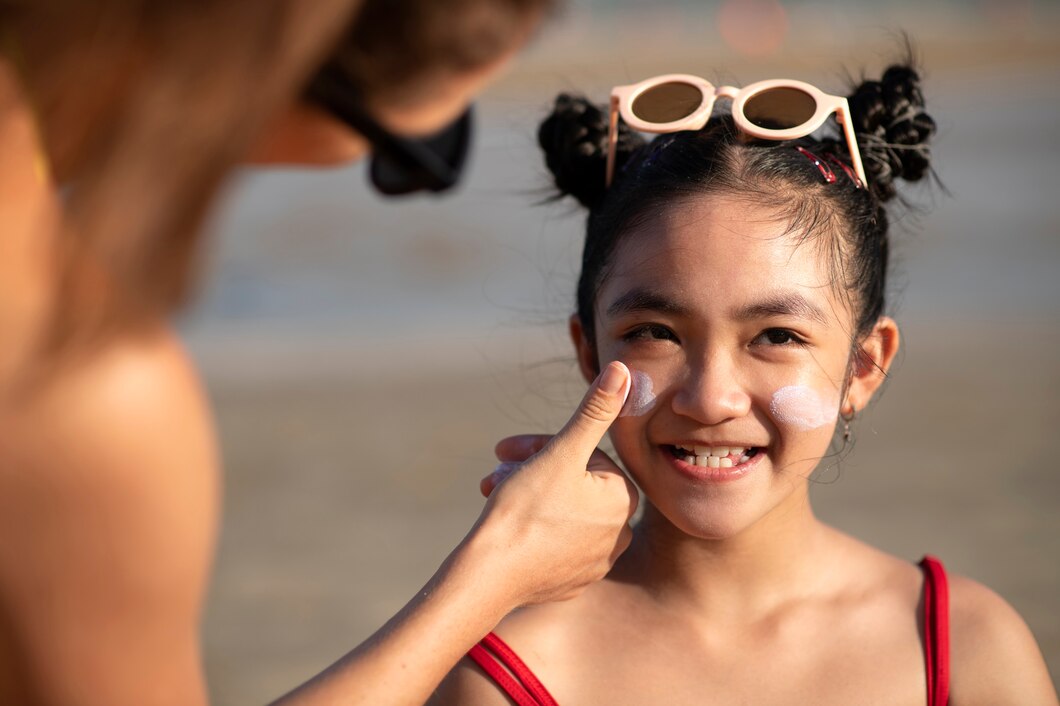 Pentingnya Sunscreen untuk Anak di Luar Rumah: Simak Manfaatnya!