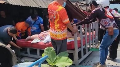 Perempuan 300 Kg Dievakuasi ke RS, Butuh 20 Orang untuk Angkat!