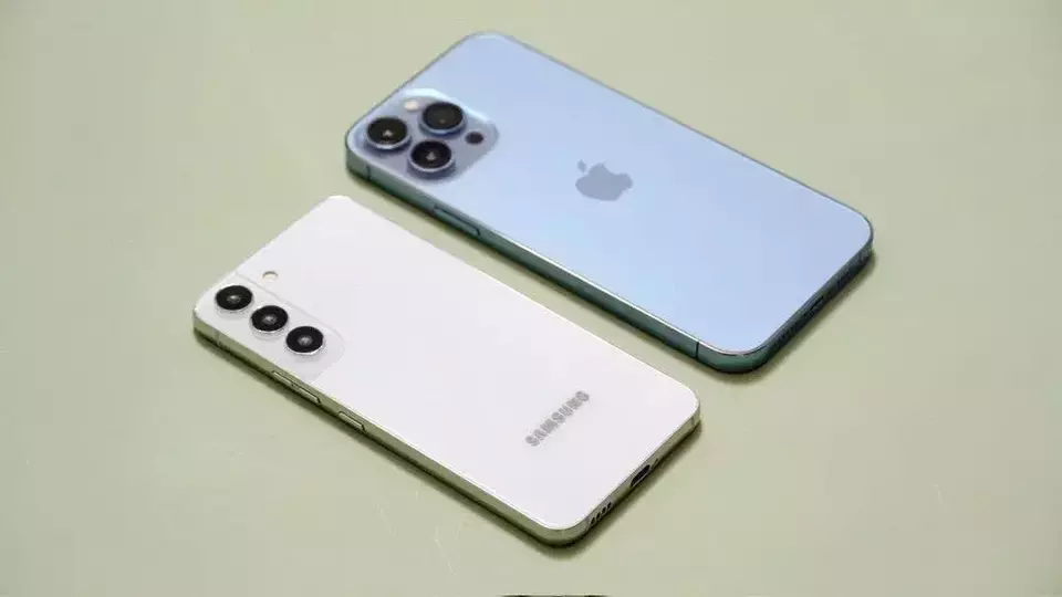 Samsung vs Apple dalam 1 Dekade: Siapa Pemenangnya di 2023?