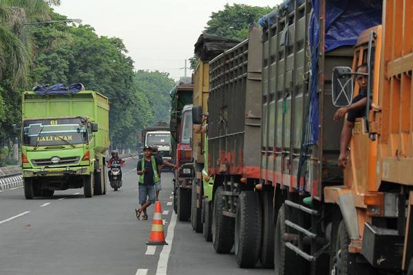 Truk ODOL Picu Kecelakaan, MTI Ungkap Sulitnya Penertiban!