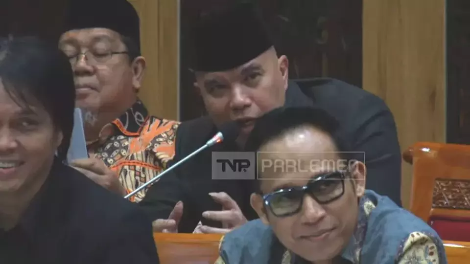 Ahmad Dhani Usulkan Naturalisasi Unik, Once Cuma Ngakak!