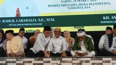 Bahlil Berikan Modal Usaha ke Ponpes Darussalam Ciamis, Sejalan Visi Golkar