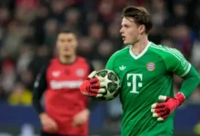 Blunder Urbig Sang Kiper Muda, Kemenangan Bayern di Liga Jerman Lenyap!