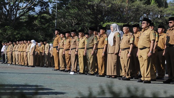 Cek Rincian Gaji Pensiunan PNS Golongan 1-4 Terbaru 2025!