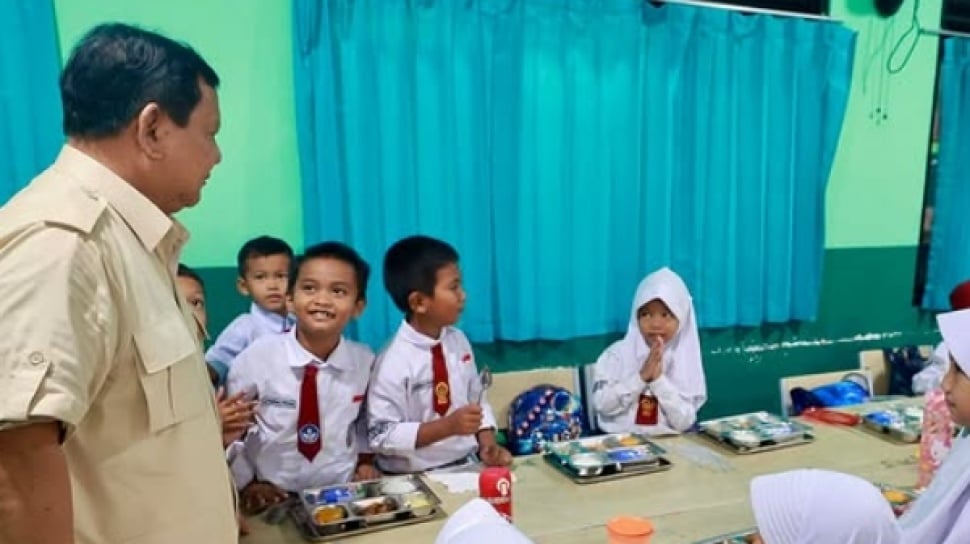 Dari Volkschool ke Sekolah Prabowo: Jejak Sejarah Sekolah Rakyat