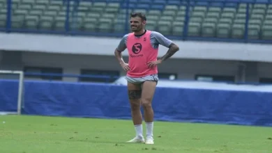 Del Pino Yakin Persib Pasti Amankan 3 Poin Kontra Persik!