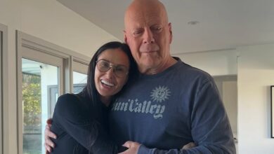 Demi Moore dan Keluarga Rayakan Ulang Tahun ke-70 Bruce Willis!