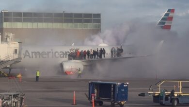 Drama di Bandara Denver: Pesawat American Airlines Terbakar, 175 Penumpang Selamat!