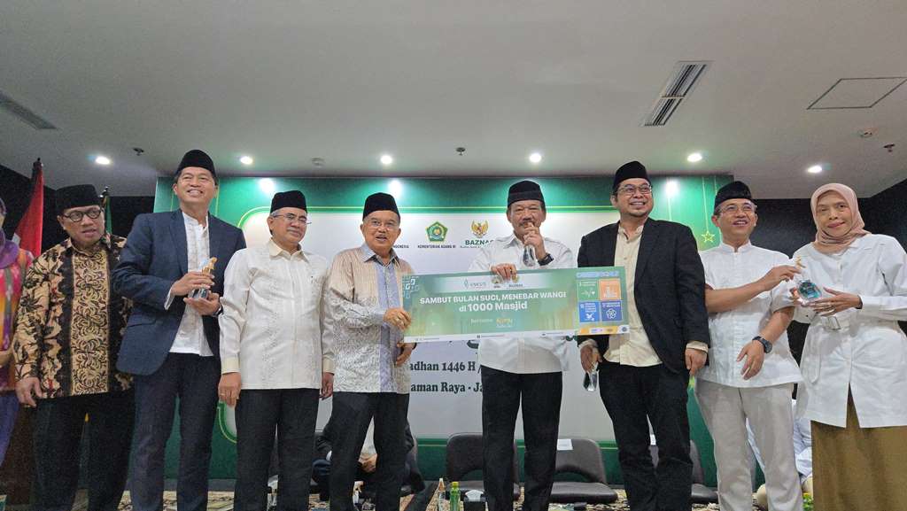 Enesis Group dan DMI Bersama BAZNAS RI Tuntaskan Mewangikan 1.000 Masjid di Ramadan