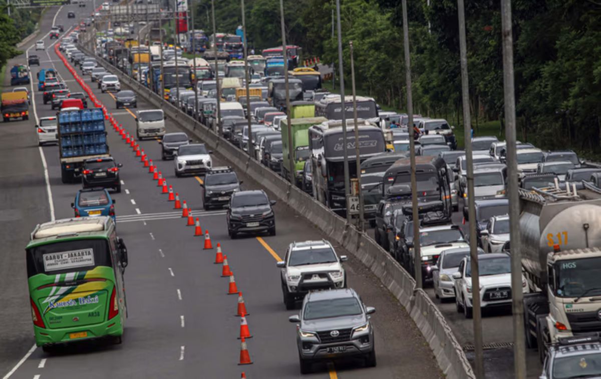 H-10 Lebaran: 157.909 Kendaraan Tinggalkan Jabotabek, Siap Mudik!