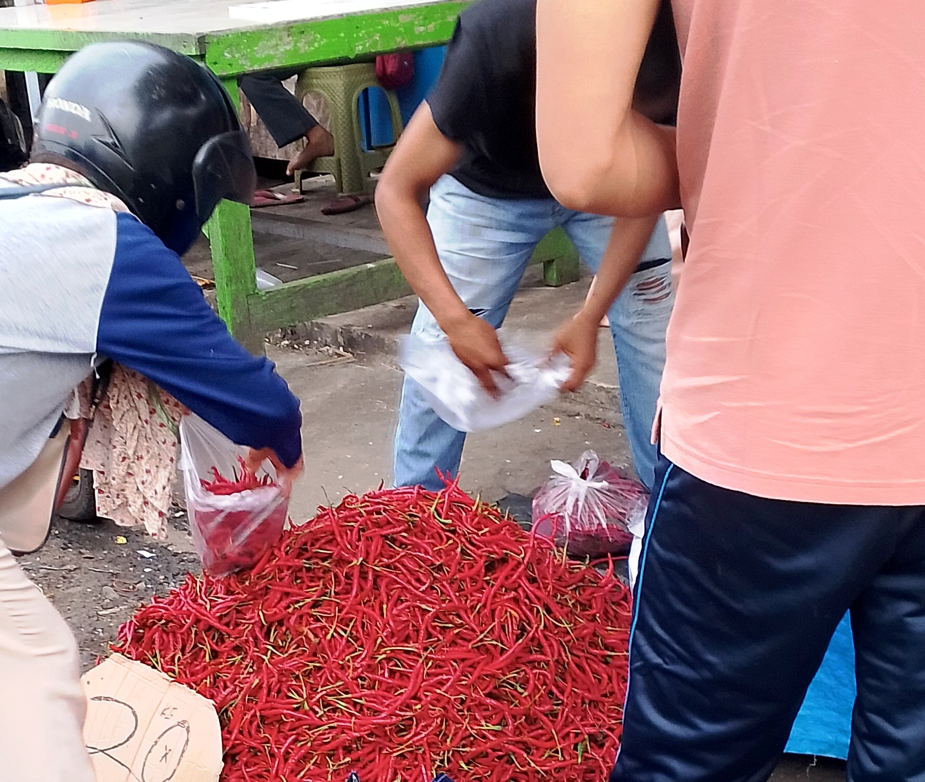 Harga Cabai Keriting di Bengkulu Anjlok Jadi Rp50 Ribu/Kg!