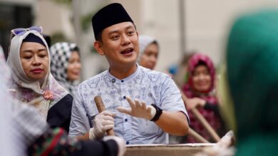 Istri Tak Tahu Bobon Santoso Mualaf, Ustadz Derry: Spontan!