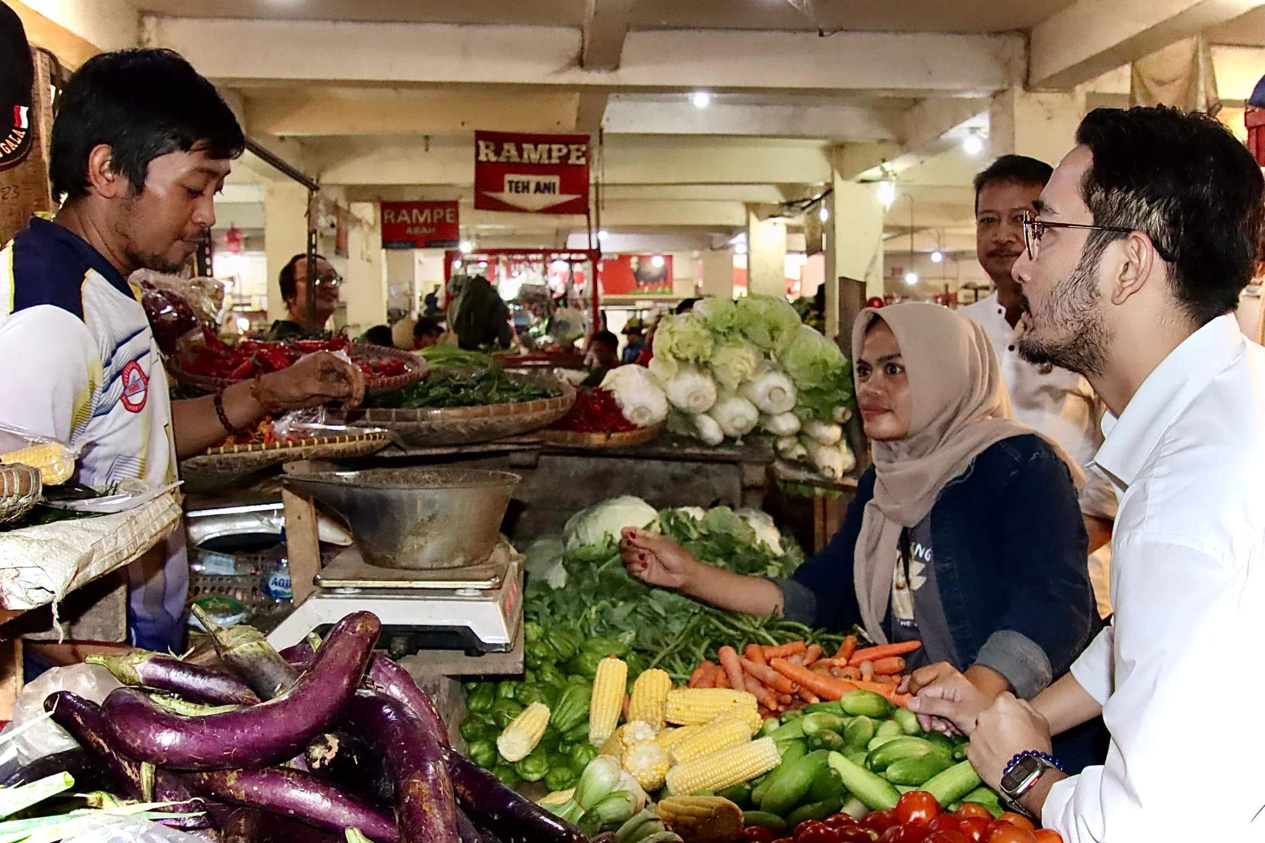 Jaga Stabilitas Harga, Pemkab Bandung Barat Gelar Pasar Murah!