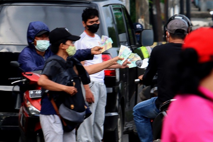 Jangan Tertipu! Cara Aman Menukar Uang Baru untuk Lebaran