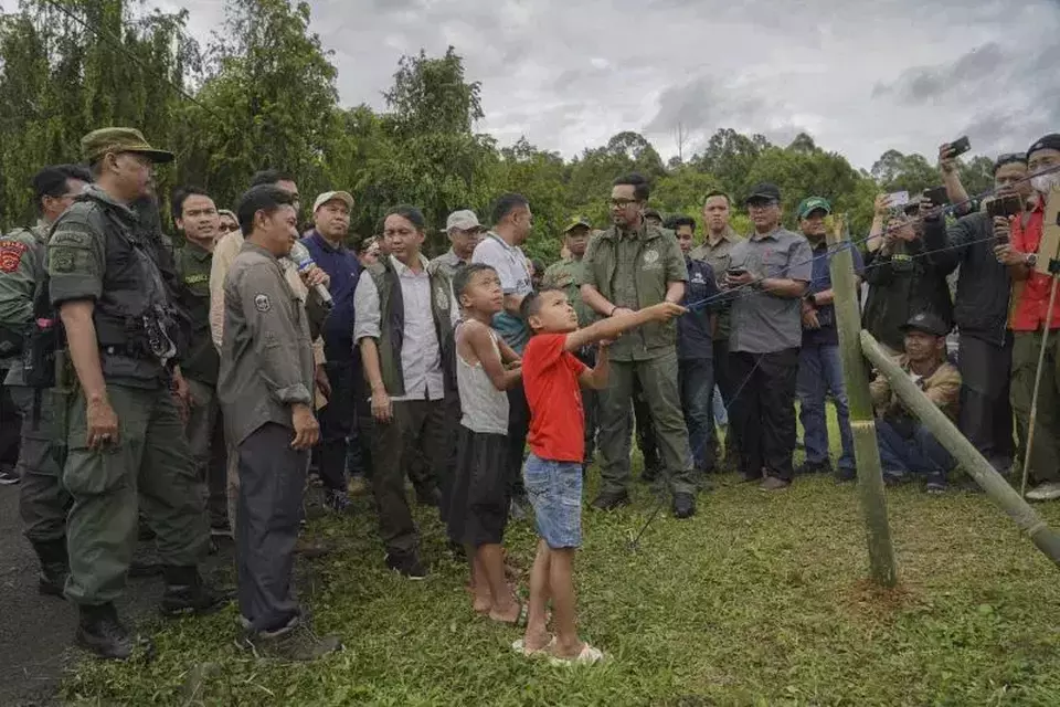 Lepas 265 Burung di Gunung Halimun Salak, Menhut: Lindungi Habitat!