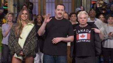 Mike Myers Balas Lelucon Trump: Kanada Tak Bisa Dijual di SNL!