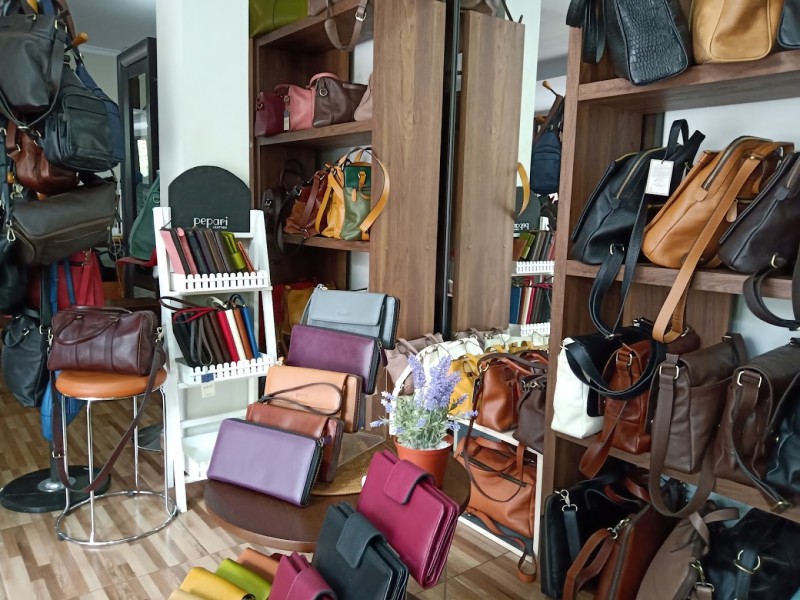 Pepen Leather: Tas Kulit Premium Asli Sapi Hadir di Bogor!