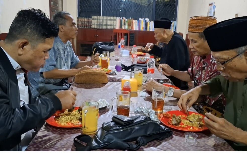 Rasakan Nikmatnya Berbuka Puasa dengan Nasi Kebuli Pantura Tegal!