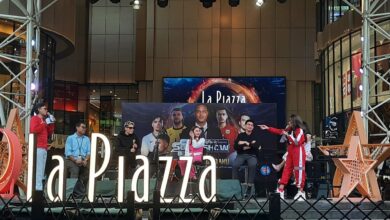 Seru! Cast Berbalas Selingkuh Warnai Nobar Timnas di La Piazza