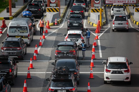 Simak Daftar Diskon Tarif Tol 20: Ruas, Jam Berlaku, dan Golongan!